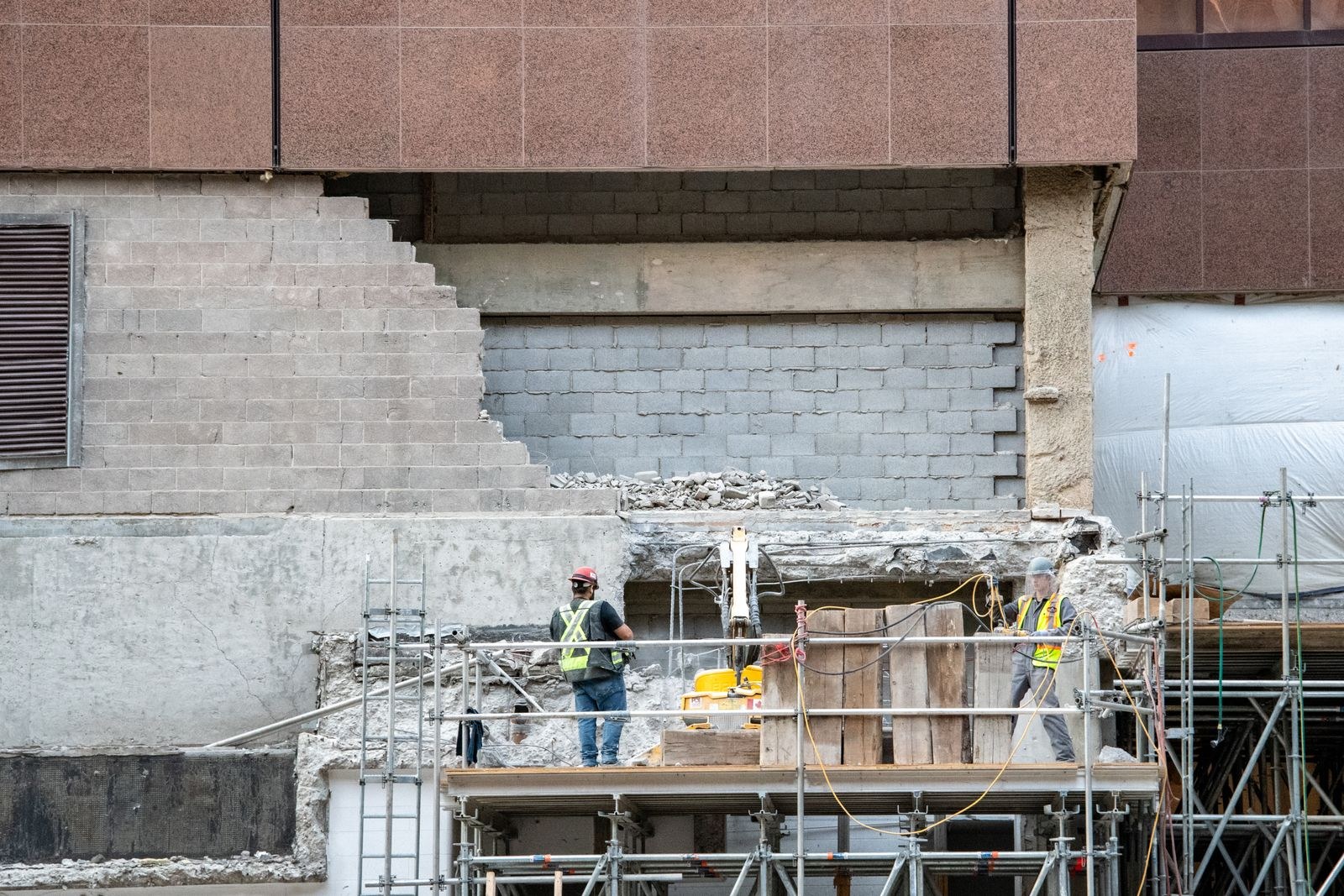Construction & Project Services â€” service delivery